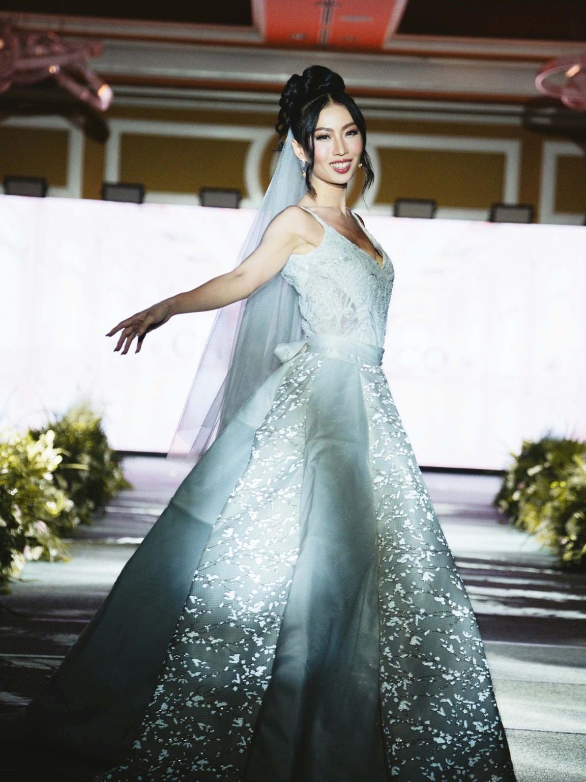 Scarlet Chua runway walk at Asia World Fashion Week